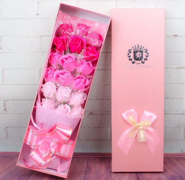 hộp hoa hồng sáp thơm 18 bông 3 màu